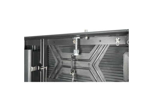 Painel LED P3.9 Outdoor 1x1m – Alta Luminosidade e Manutenção Frontal