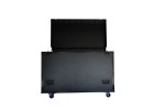 Flight Case - STREAMING
