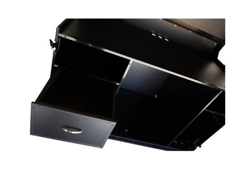Flight Case - STREAMING