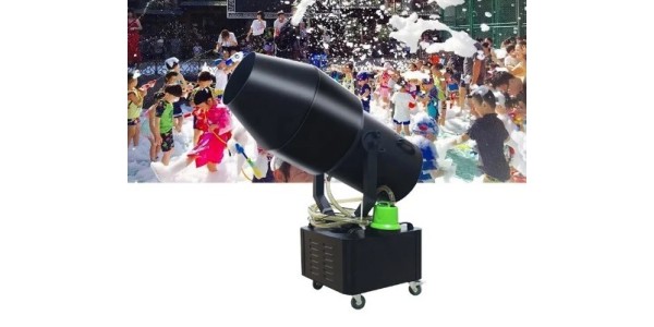 Moving Head Bubble/Foam Machine With Flight Case 3000w