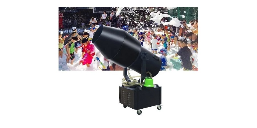 Moving Head Bubble/Foam Machine With Flight Case 3000w